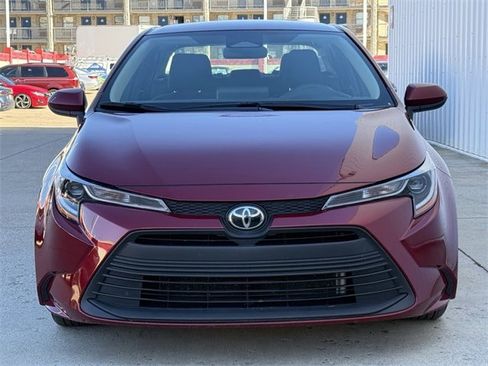 Used 2024 Toyota Corolla LE image 8