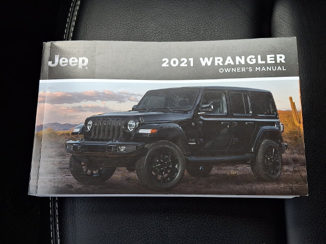 Used 2021 Jeep Wrangler Unlimited Sahara AWD/4WD image 26