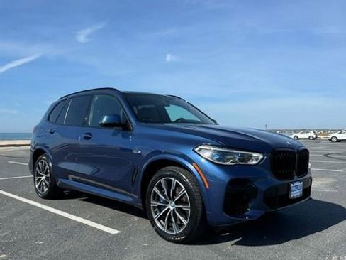 Used 2023 BMW X5 xDrive45e w/ Executive Package image 2