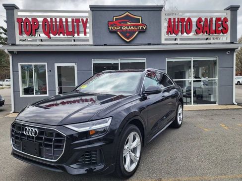 Used 2019 Audi Q8 Premium Plus w/ Premium Plus AWD/4WD image 1