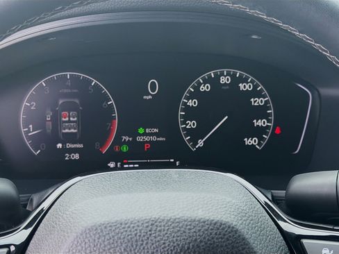 Used 2023 Honda Civic Sport image 11