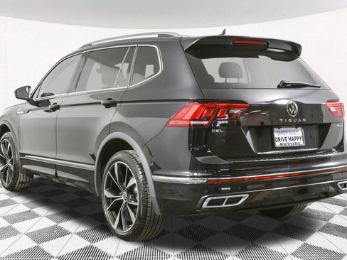 Used 2024 Volkswagen Tiguan SEL R-Line image 19