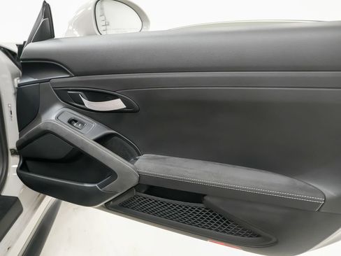 Used 2019 Porsche 911 GT3 RS RWD image 15