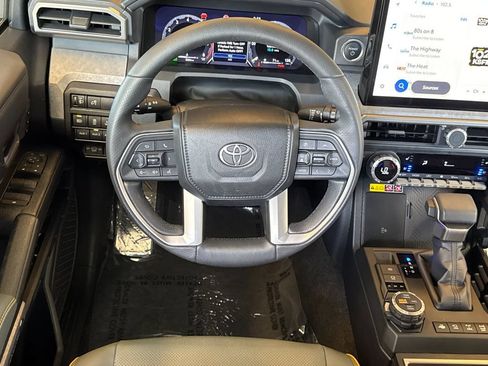 Used 2026 Toyota 4Runner Trailhunter AWD/4WD image 18