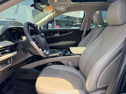 Used 2022 Lincoln Nautilus Reserve AWD/4WD image 16