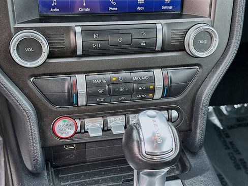 Used 2022 Ford Mustang Convertible w/ Equipment Group 101A image 14