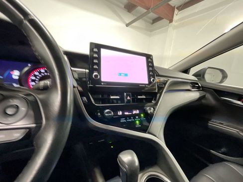 Used 2023 Toyota Camry XSE image 17