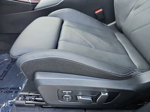 New 2026 BMW X3 xDrive30 w/ Premium Package image 30