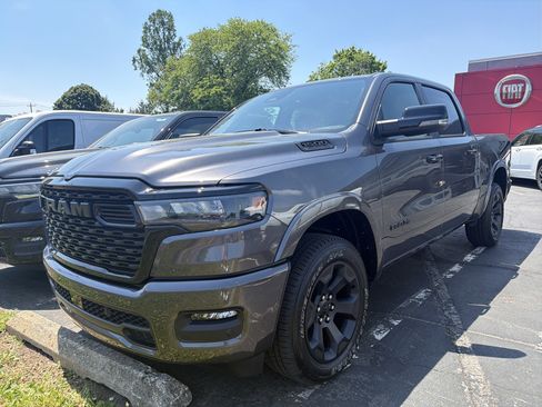 Used 2026 RAM 1500 Big Horn AWD/4WD image 3