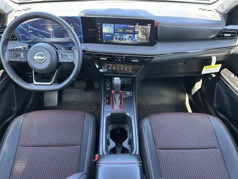 New 2025 Nissan Kicks SR image 20