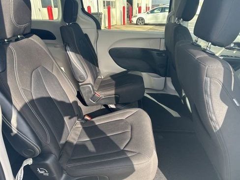 Used 2023 Chrysler Voyager LX FWD image 35