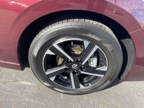 Used 2025 Nissan Sentra SV image 28