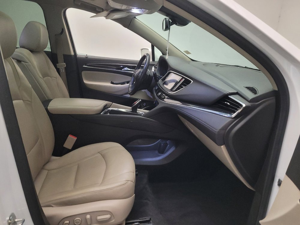 Used 2020 Buick Enclave Premium w/ Sun and Sites Package FWD image 21