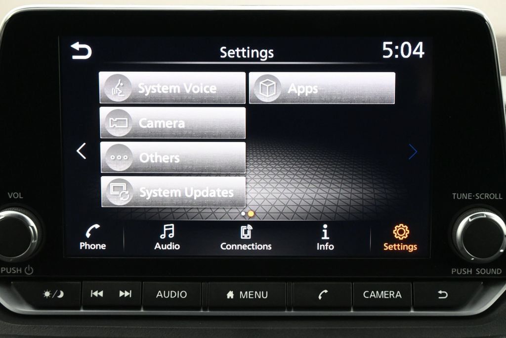 Used 2023 Nissan Rogue SV FWD image 10