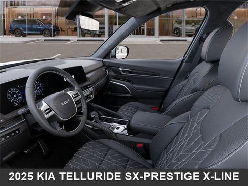 Used 2025 Kia Telluride SX Prestige X-Line image 17