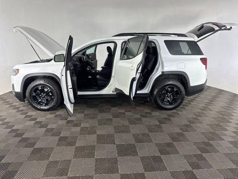 Used 2023 GMC Acadia AT4 w/ GMC Pro Grade Package AWD/4WD image 9