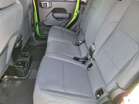 New 2025 Jeep Gladiator Willys image 10