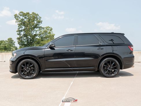 Used 2018 Dodge Durango R/T w/ Blacktop Package AWD/4WD image 4
