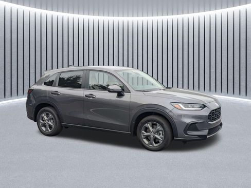 Certified 2026 Honda HR-V LX image 2