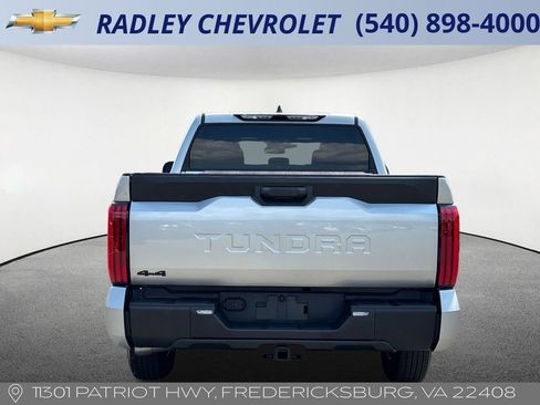 Used 2025 Toyota Tundra SR AWD/4WD image 19