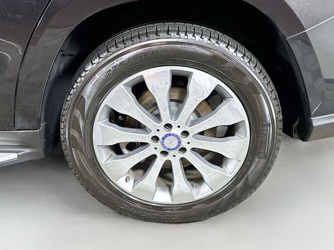 Used 2017 Mercedes-Benz GLS 450 4MATIC image 31