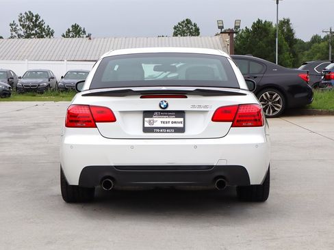 Used 2011 BMW 335i Convertible RWD image 11