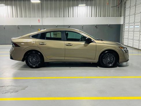New 2027 Nissan Sentra SV FWD image 13