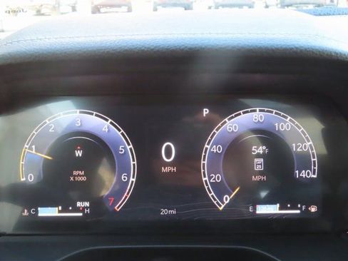 New 2026 Jeep Grand Cherokee L Limited w/ Luxury Tech Group II AWD/4WD image 36