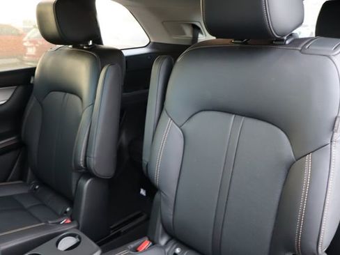 Used 2024 MAZDA CX-90 3.3 Turbo w/ Premium Package image 7