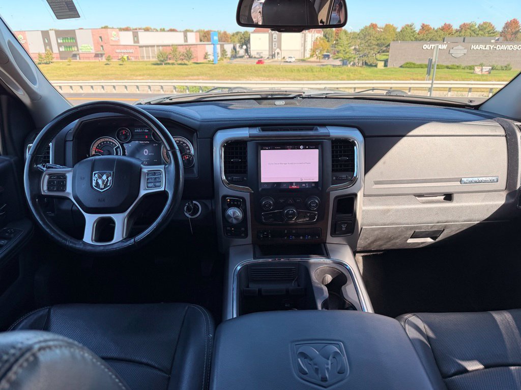 Used 2017 RAM 1500 Laramie AWD/4WD image 26