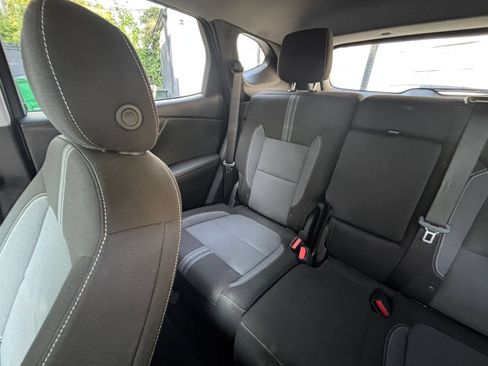Used 2026 Chevrolet Blazer LT FWD image 34