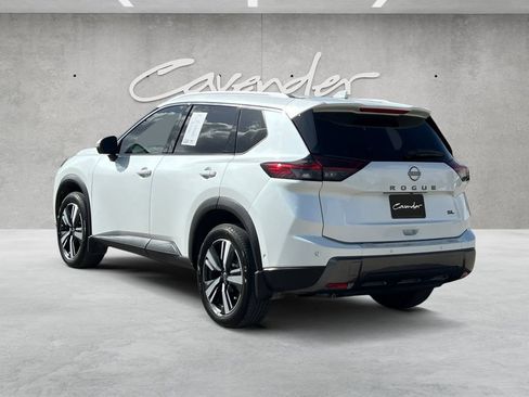 Certified 2024 Nissan Rogue SL w/ SL Premium Package FWD image 14