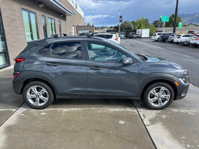Used 2023 Hyundai Kona SEL AWD/4WD image 6
