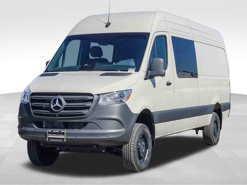 New 2025 Mercedes-Benz Sprinter 2500 image 3