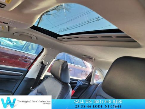 Used 2017 Volkswagen Passat 1.8T SE image 13