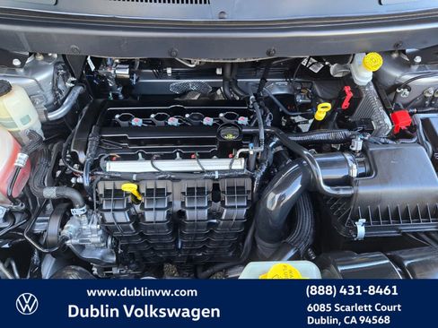 Used 2018 Dodge Journey SE image 26