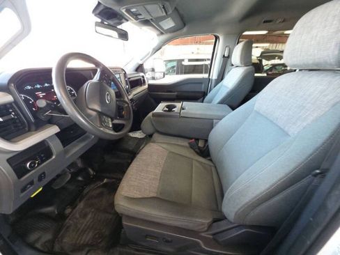 Used 2024 Ford F550 4x4 Crew Cab Super Duty w/ XLT Value Package image 4