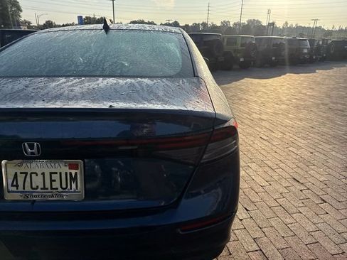Used 2024 Honda Accord EX image 11