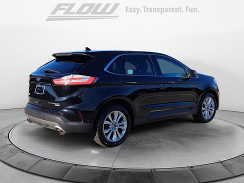 Used 2019 Ford Edge Titanium w/ Equipment Group 301A image 8
