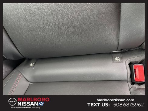 Used 2022 Jeep Renegade Trailhawk image 16