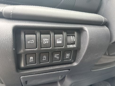 Used 2019 Subaru Forester Touring AWD/4WD image 34