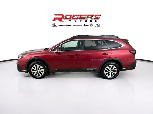 Used 2022 Subaru Outback Premium AWD/4WD image 4