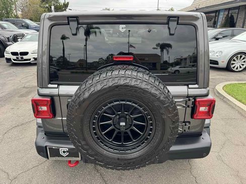 Used 2019 Jeep Wrangler Rubicon AWD/4WD image 5