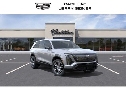 New 2027 Cadillac Vistiq Luxury w/ LPO, Floor Liner Package