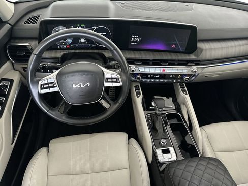 Used 2023 Kia Telluride SX image 16