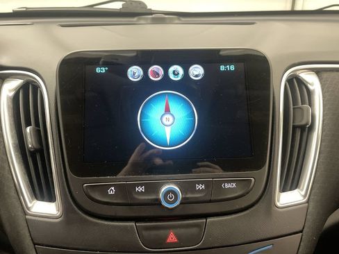 Used 2016 Chevrolet Malibu LT FWD image 8
