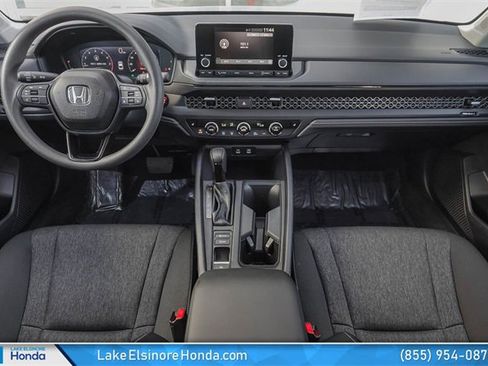 Certified 2025 Honda Accord SE image 19