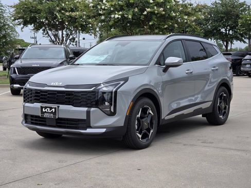 New 2026 Kia Sportage EX w/ EX Panorama Roof Package FWD image 2