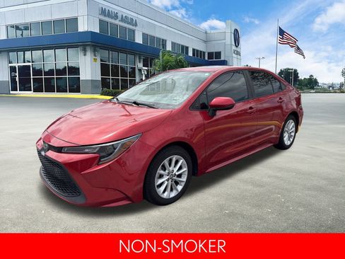 Used 2020 Toyota Corolla LE image 5