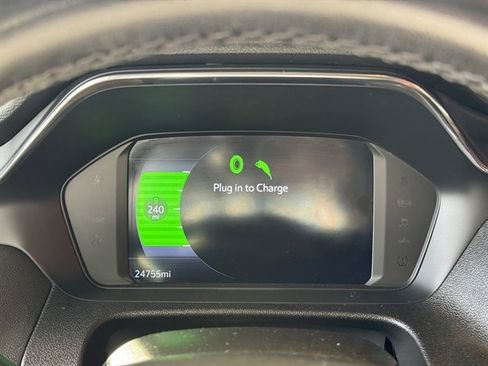 Used 2022 Chevrolet Bolt LT image 19